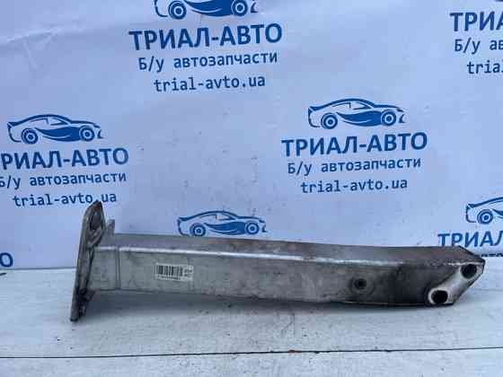 Кронштейн усилителя переднего бампера Jeep Cherokee KL 2.4 БЕНЗИН ED6 2013 прав. (б/у) Киев