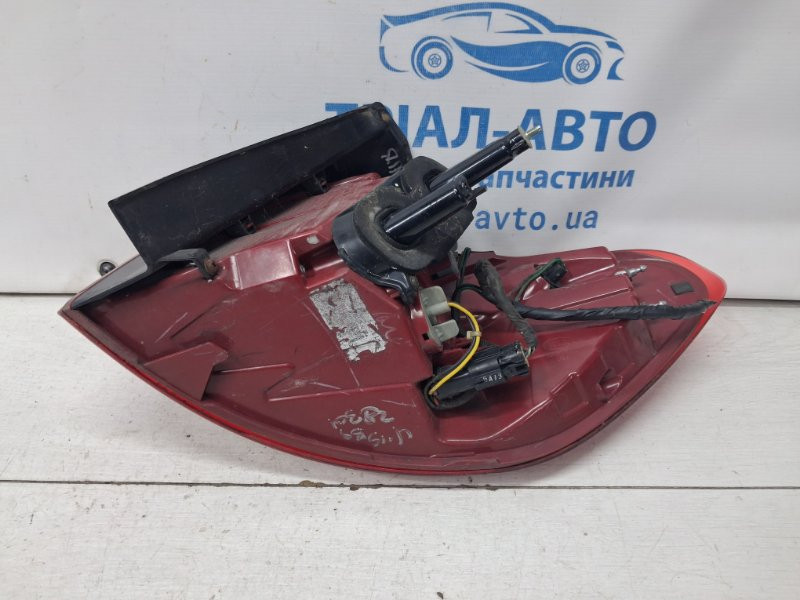 Фонарь задний внешний левый Kia Sorento UM 2.4 БЕНЗИН G4KJ 2014 (б/у) Киев - изображение 5