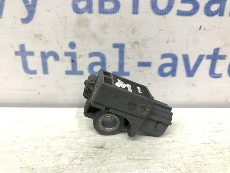 Датчик AIRBAG (удара) Hyundai Tucson TL 1.7 DIESEL D4FD 2015 (б/у) Київ - зображення 1