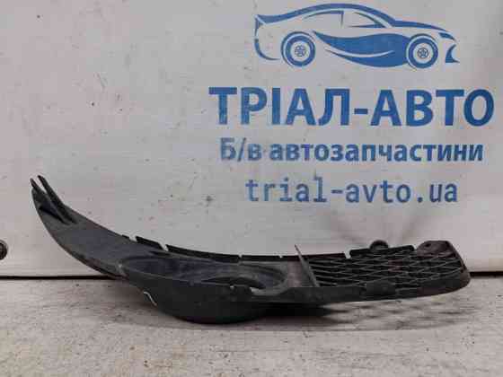 Решетка противотуманки левая Mitsubishi Lancer 10 2.0 БЕНЗИН 4B11 2007 (б/у) Киев