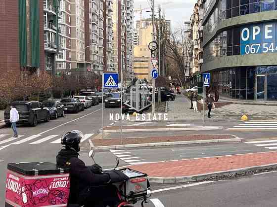 долгосрочная аренда торговые площади Киев, Печерский, 3250 $/мес. Київ