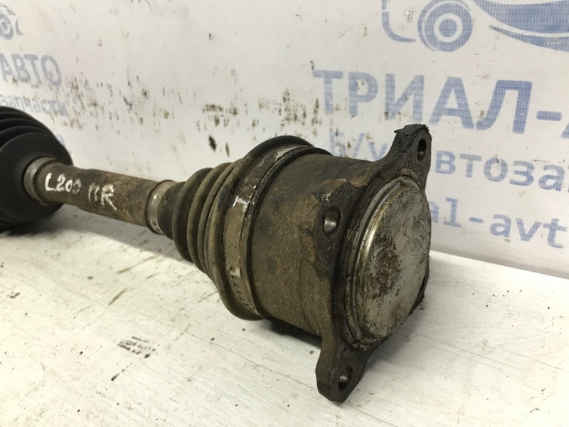 Привод передний правый АКПП Mitsubishi L200 KB 2.5 ДИЗЕЛЬ 4D56U 2006 (б/у) Київ - зображення 4