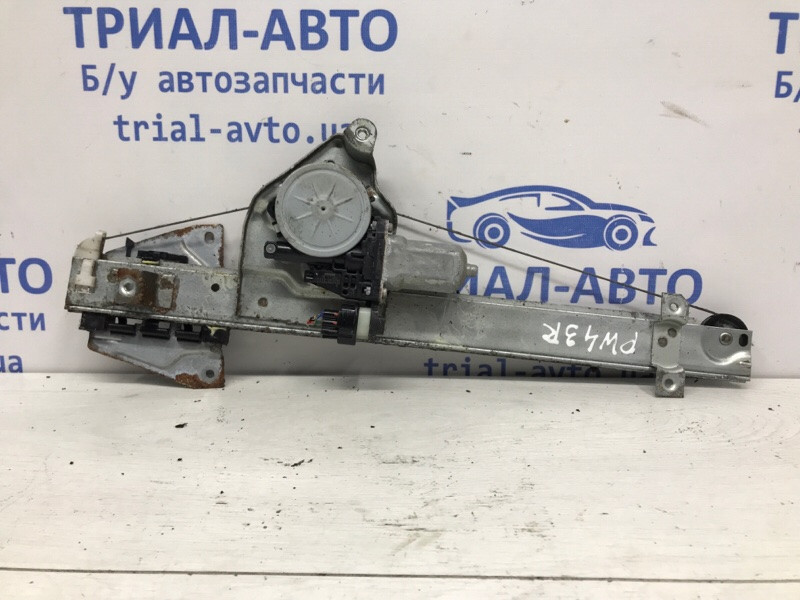 Стеклоподъемник задний правый Mitsubishi Pajero Wagon 4 3.2 ДИЗЕЛЬ 4M41 2006 (б/у) Київ - зображення 1