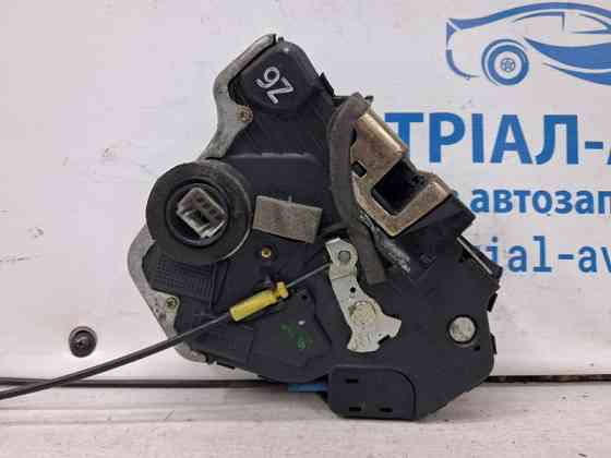 Замок двери передний правый Toyota Camry 2001-2006 6903033241 (Арт. 68370) Київ