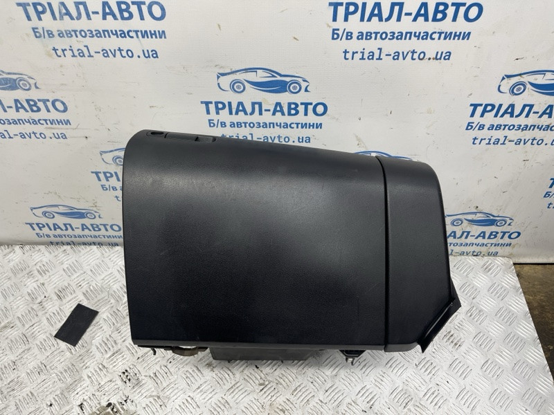 Бардачок Mazda 3 2003-2009 BP4K-64-030G 02 (Арт. 81552) Киев - изображение 1