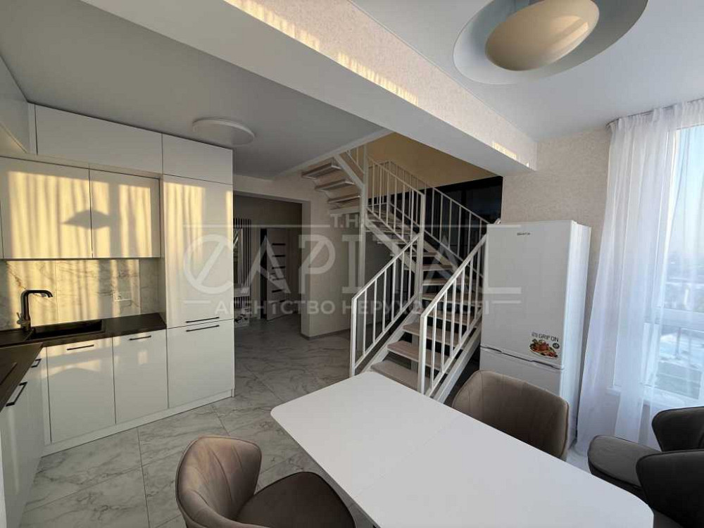 долгосрочная аренда 4-к квартира Киев, Святошинский, 1160 $/мес. Київ - зображення 1