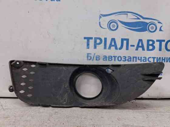 Решетка противотуманки правая Mitsubishi Lancer 10 2.0 БЕНЗИН 4B11 2007 (б/у) Киев