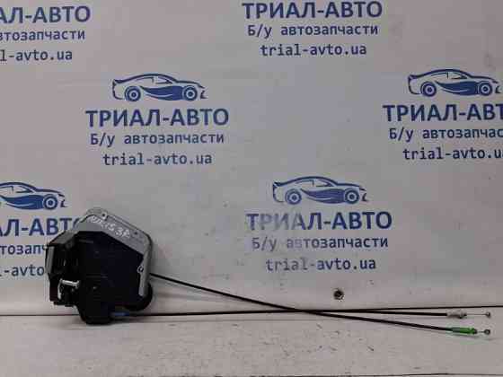 Замок двери задний правый Toyota Auris 2006-2012  (Арт. 63944) Киев