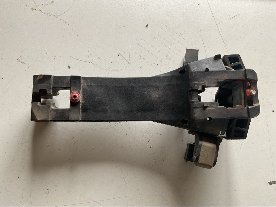 Бу держатель наружной ручки двери задней левой Mercedes W168, A1687600734 Кропивницький - зображення 2