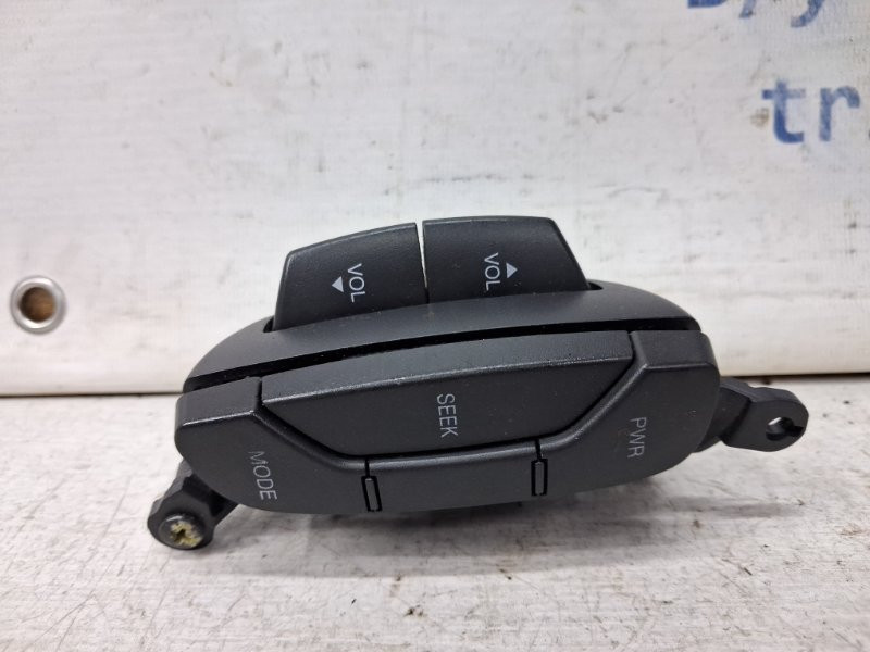 Кнопки руля Chevrolet Captiva C100 2.4 БЕНЗИН Z24SED 2006 (б/у) Киев - изображение 1