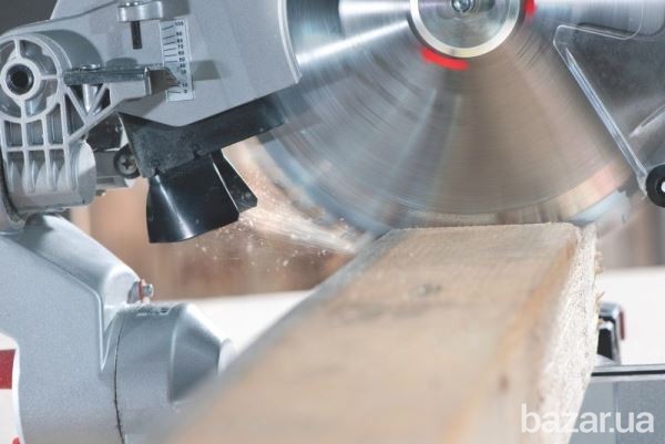 Торцовочная пила Метабо KGS 305M 619305000 Київ - зображення 4