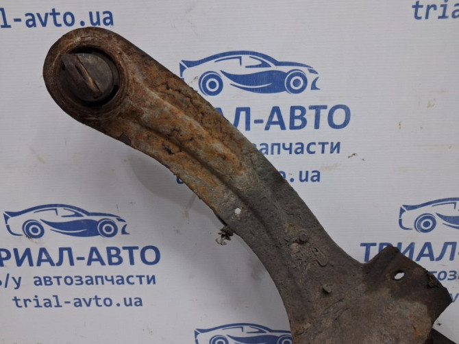 Рычаг задней подвески продольный правый Mazda 3 BK 1.6 БЕНЗИН Z6 2003 (б/у) Киев - изображение 2