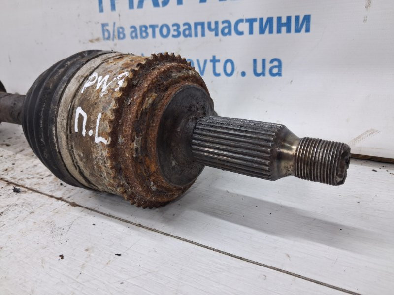 Привод передний левый АКПП Mitsubishi Pajero Wagon 3 3.2 ДИЗЕЛЬ 4M41 1999 (б/у) Київ - зображення 2