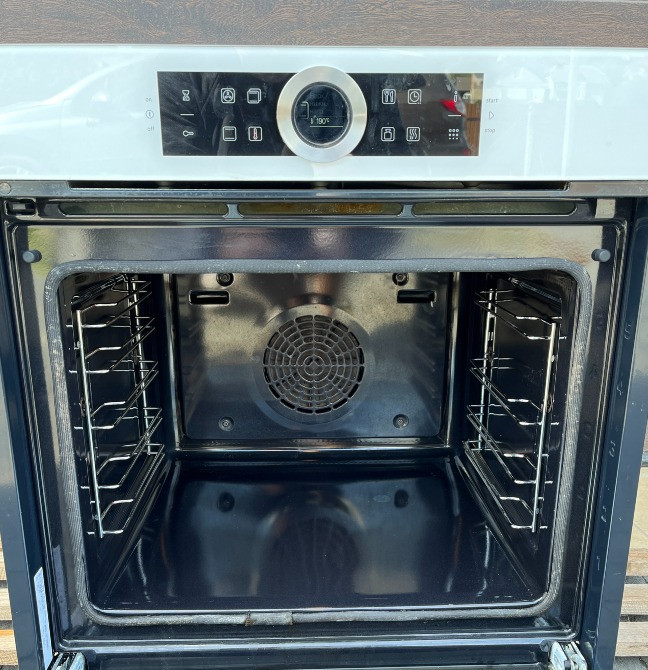 Духовка біле скло Bosch HBG673CW1S Made in Germany піроліз Бережани - зображення 3