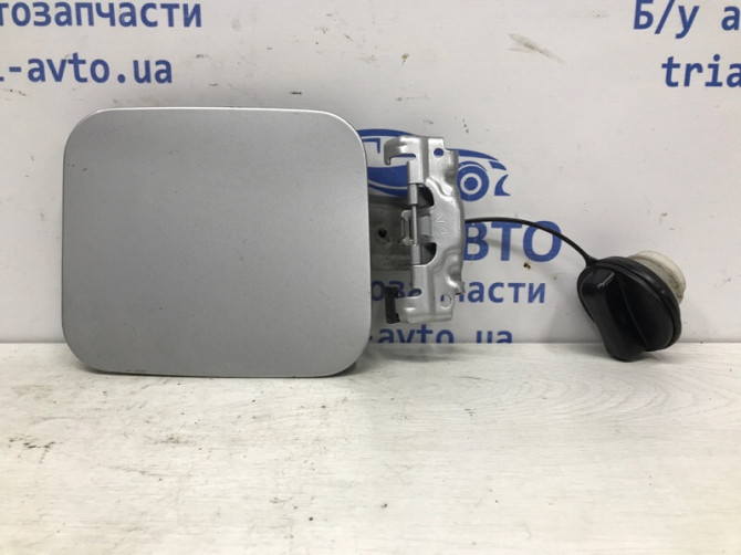 Лючок бака Infiniti Q50 V37 2.2 DIESEL OM651 2013 (б/у) Киев - изображение 1