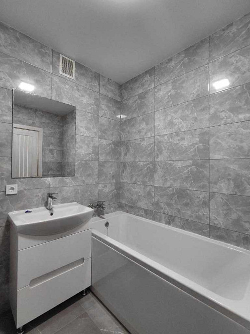 продаж 1-к квартира Луцьк, 73500 $ Луцьк - зображення 12