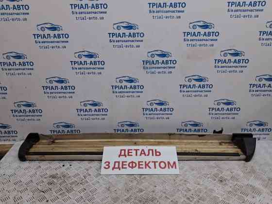 Подножка Mitsubishi L200 KB 2.5 DIESEL 4D56 2006 лев. (б/у) Киев