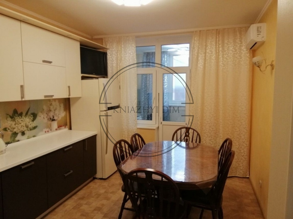 Продажа раздельной 3-х к. квартиры на Осокорках. № 21136948 Киев - изображение 1