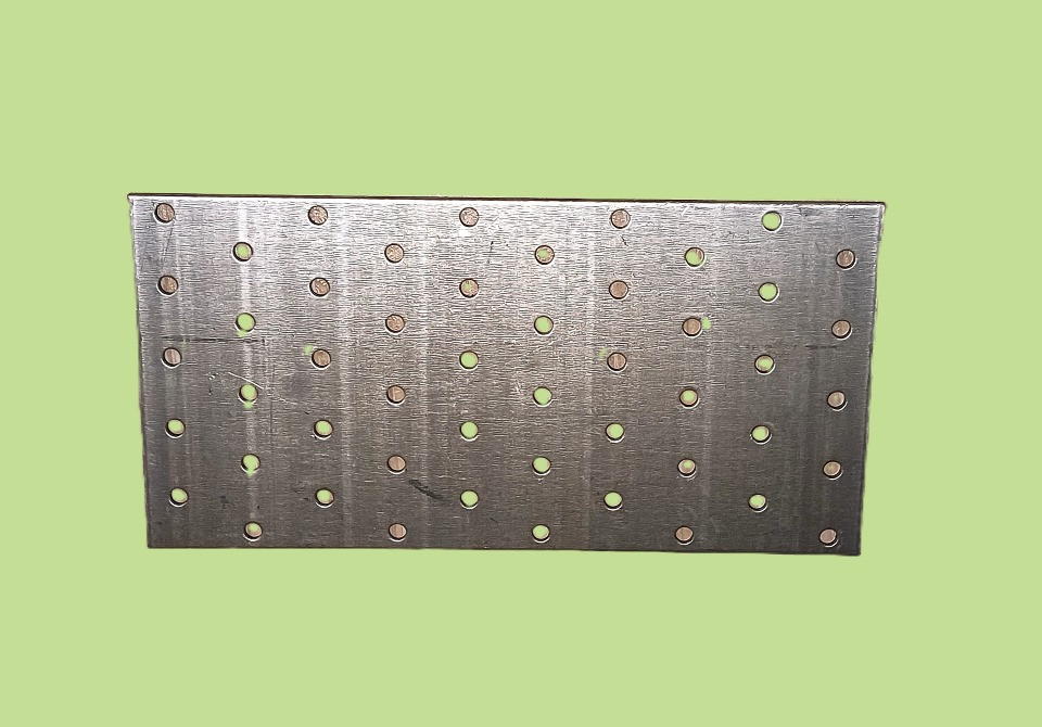 Монтажна пластина 100×200×2,0 мм Київ - зображення 1