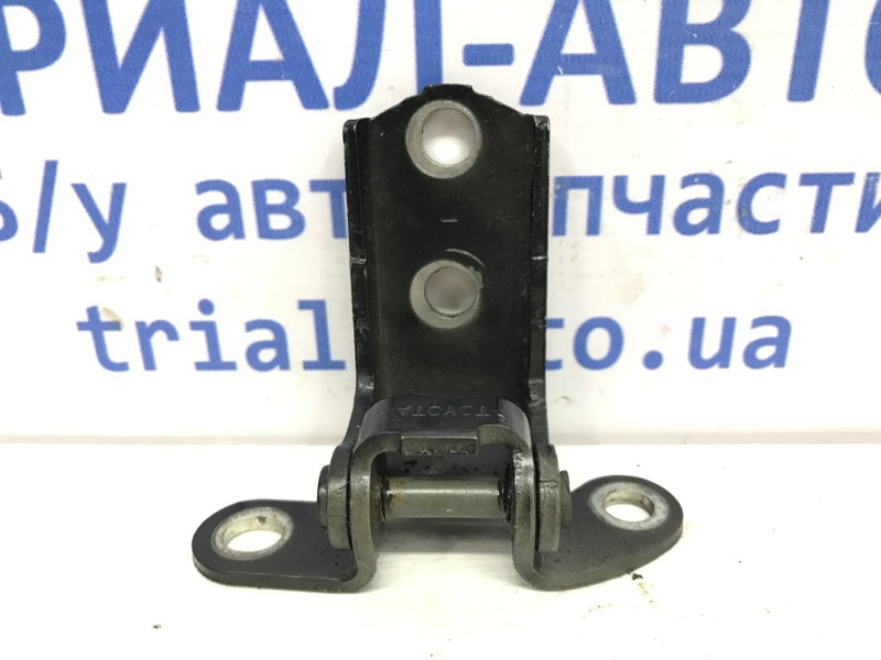 Петля двери задней правой Toyota Avensis T25 1.8 БЕНЗИН 1ZZFE 2002 (б/у) Киев - изображение 2