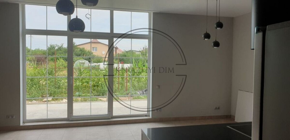 Аренда отличного таунхауса в с. Перемога Броварской р-н. № 139220 Киев - изображение 1