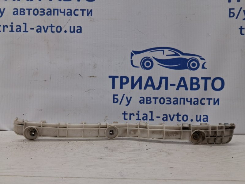 Кронштейн бампера задний правый Mitsubishi Outlander XL 2.2 DIESEL 4HK 2007 (б/у) Київ - зображення 1