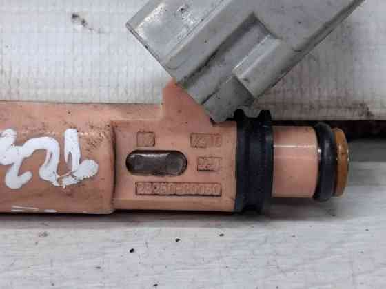 Форсунка топливная Toyota Camry XV30 3.0 БЕНЗИН 1MZFE 2001 (б/у) Київ