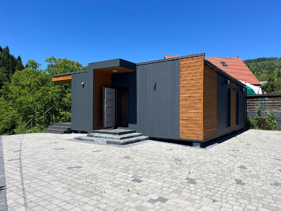 Котедж 105 м² з ремонтом та виходом до річки в м. Яремче Яремче - зображення 1