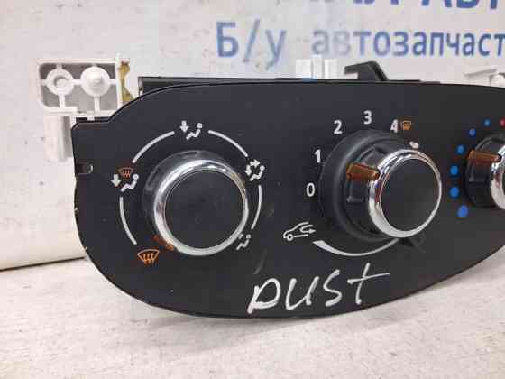 Блок управления кондиционером Dacia Duster HS 1.5 DIESEL K9K 2010 (б/у) Київ