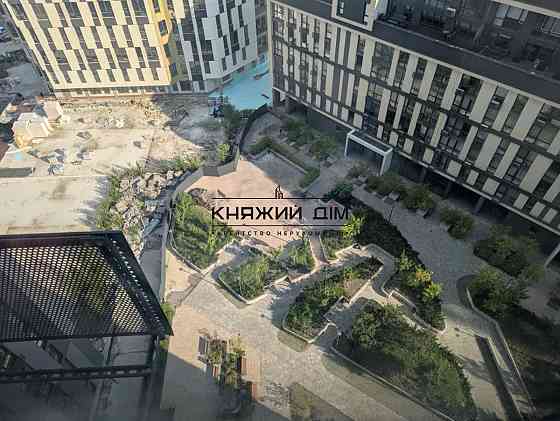 Видова 2-кімнатна квартира в ЖК Славутич Київ