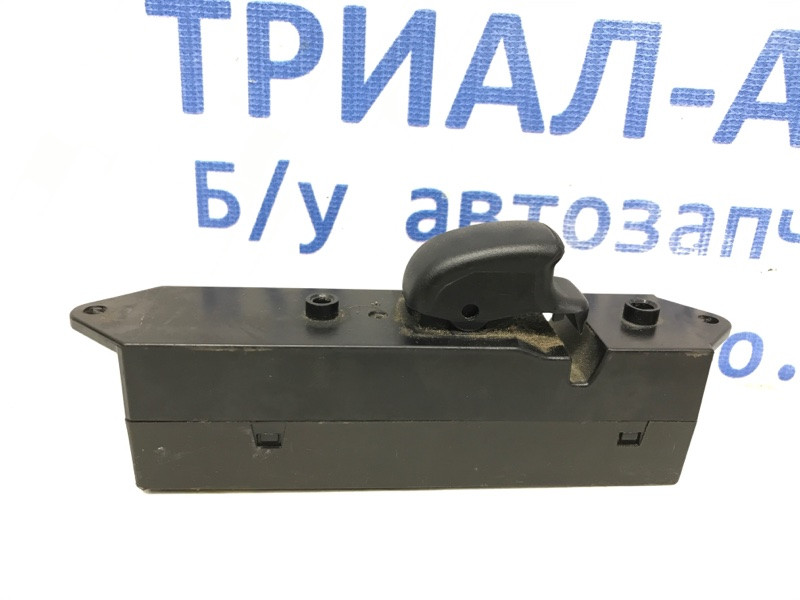 Кнопка стеклоподъемника Mitsubishi Pajero Sport K9 2.5 DIESEL 4D56 1996 (б/у) Київ - зображення 1