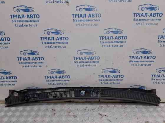 Дефлектор дворников Mitsubishi Pajero Wagon 2006-2022 MR416416 (Арт. 87526) Киев