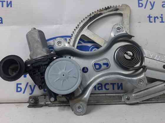 Стеклоподъемник передний правый Lexus RX 350 2003-2009 6980133040 (Арт. 36270) Киев