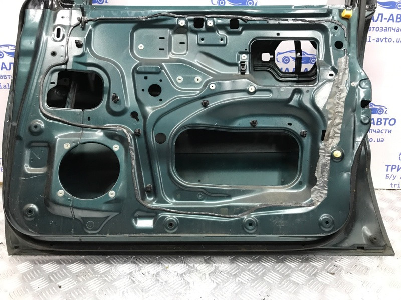 Дверь передняя правая Mitsubishi Pajero Wagon 3 3.2 ДИЗЕЛЬ 4M41 1999 (б/у) Київ - зображення 10