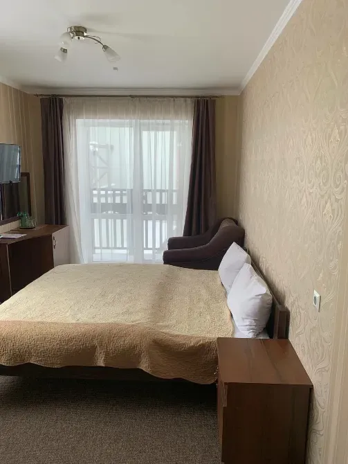 Апартаменти в готельному комплексі «Kasimir Resort Hotel & SPA» площею 55 м² в центрі Буковеля Яремче - изображение 3