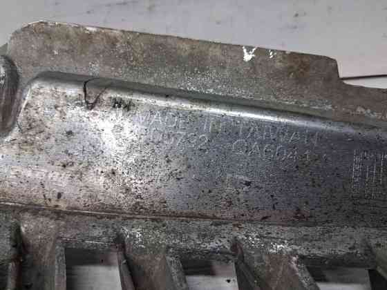 Решетка радиатора Mitsubishi L200 KB 2.5 DIESEL 4D56 2006 прав. (б/у) Киев