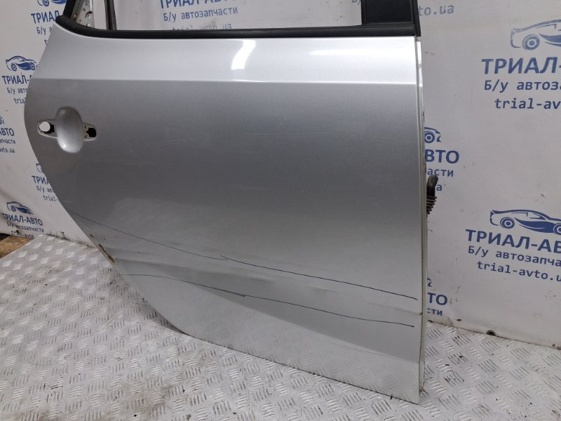 Дверь задняя правая Hyundai I30 FD 1.6 DIESEL D4FB 2007 (б/у) Київ - зображення 4