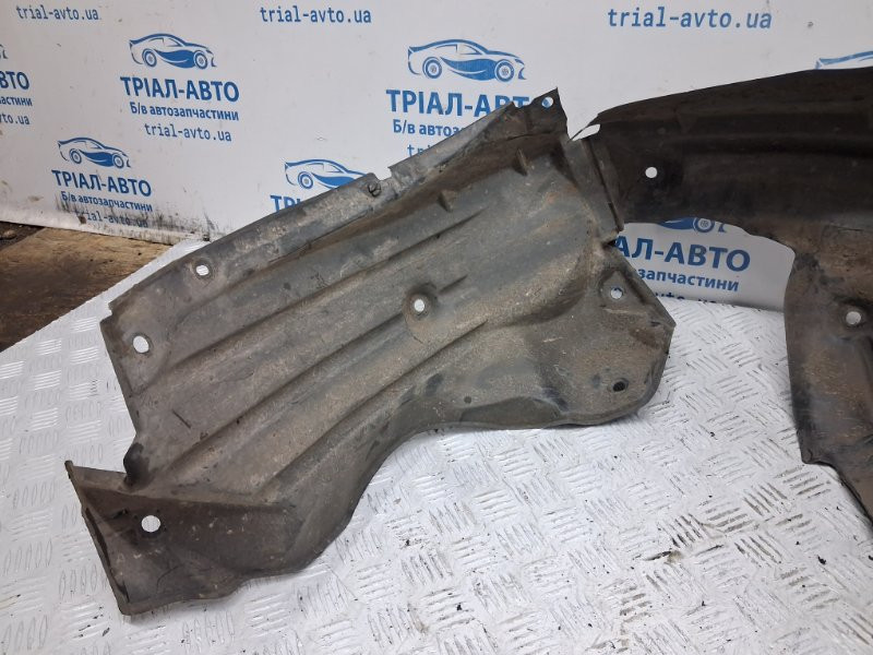 Подкрылок передний правый Mazda 3 BM 2.2 DIESEL 2013 (б/у) Київ - зображення 6
