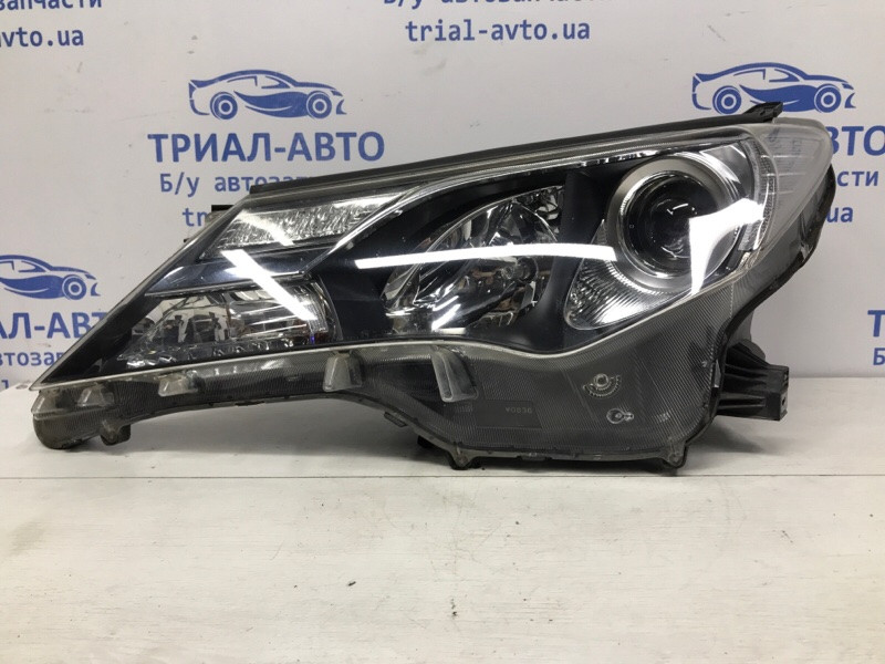 Фара левая галоген Toyota RAV 4 A40 2.2 DIESEL 2ADFTV 2012 (б/у) Київ - зображення 1