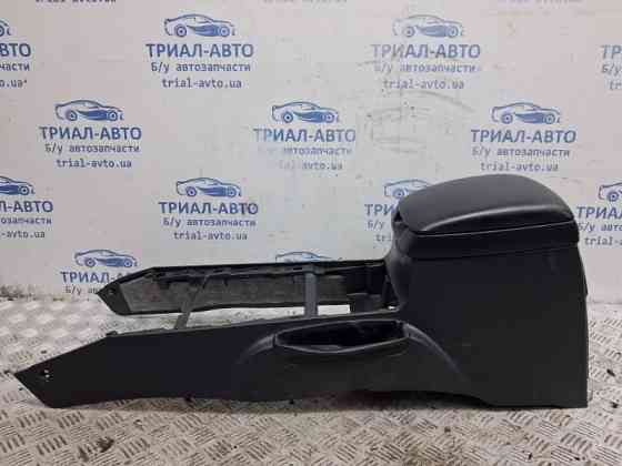 Подлокотник Kia Sorento BL 2.5 DIESEL D4CB 2002 (б/у) Киев