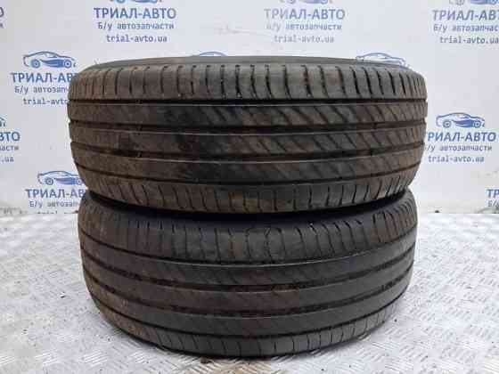 Шины 2шт R17 (б/у) Киев
