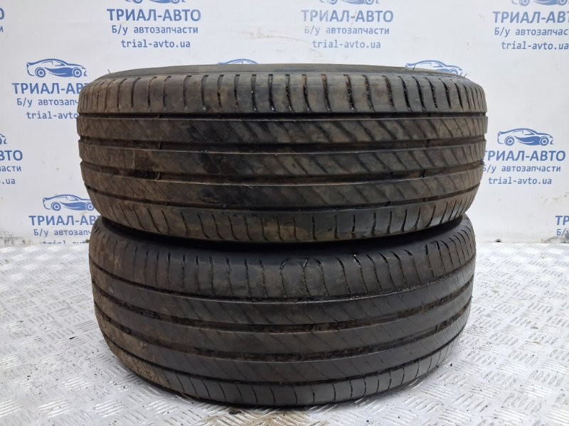 Шины 2шт R17 (б/у) Киев - изображение 1