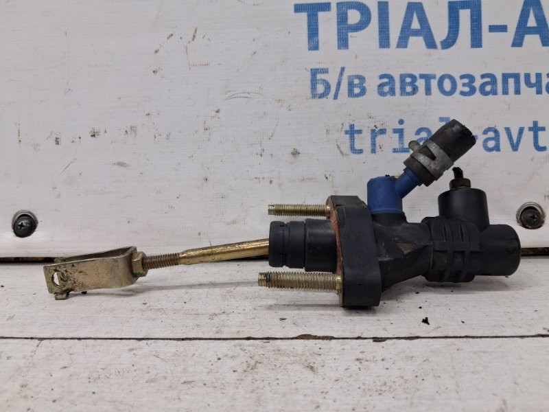 Цилиндр сцепления главный Toyota Avensis T25 2.2 DIESEL 2ADFTV 2002 (б/у) Київ - зображення 1