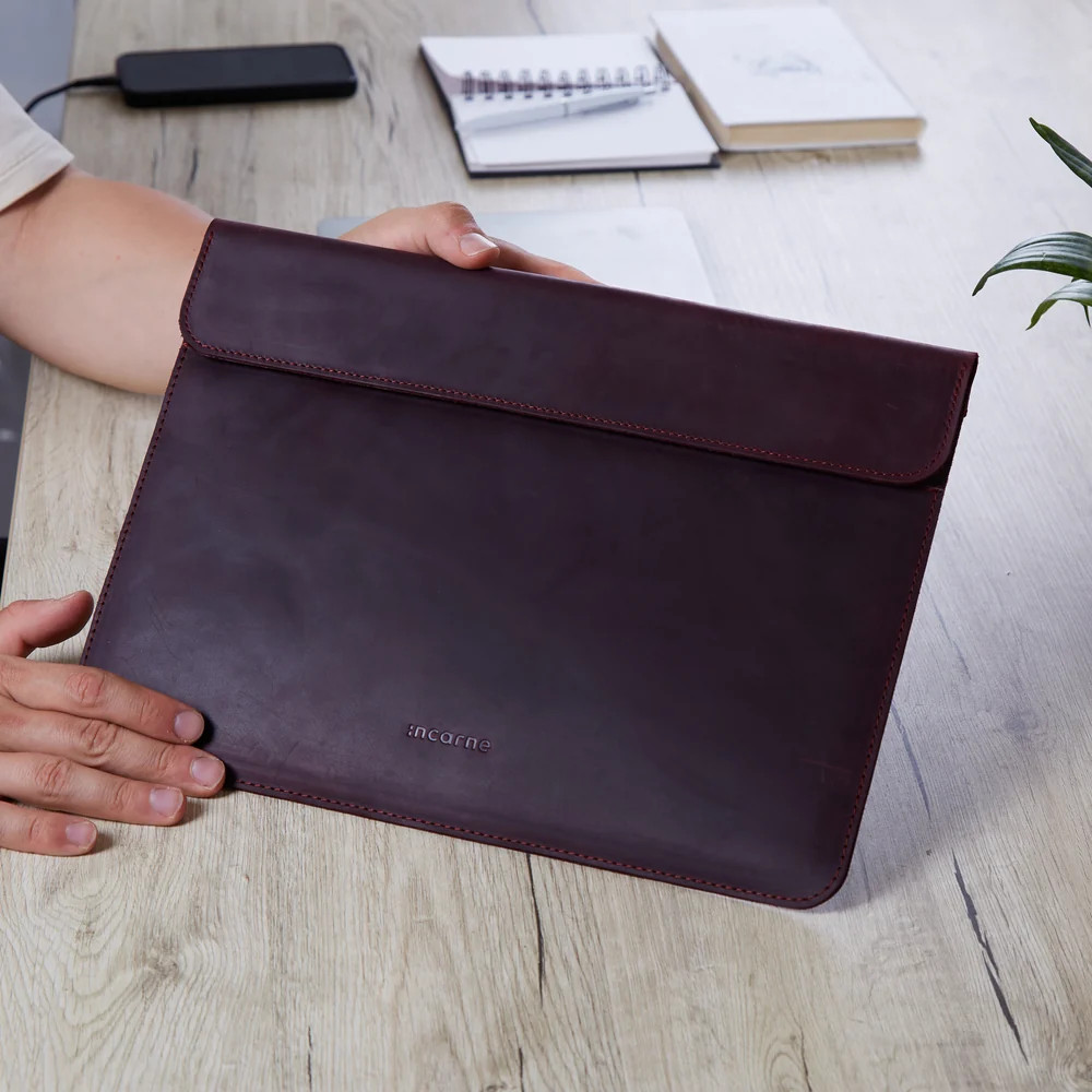 Чехол для ноутбука винтажный Incarne Klouz MacBook Pro 13" 2016-2025 klouz-burgundy-vintage-pro-13 б Київ - зображення 2
