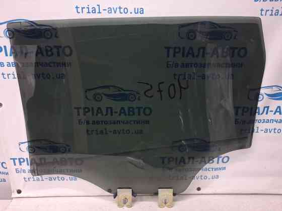 Стекло двери заднее правое Jeep Cherokee KL 2.4 БЕНЗИН ED6 2013 (б/у) Киев
