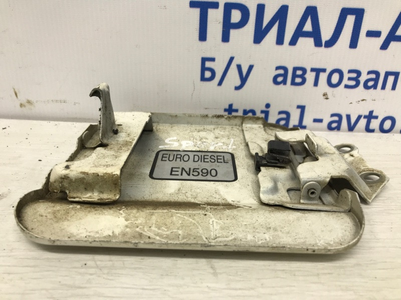 Лючок бака Mitsubishi Pajero Sport K9 2.5 DIESEL 4D56 1996 (б/у) Киев - изображение 3