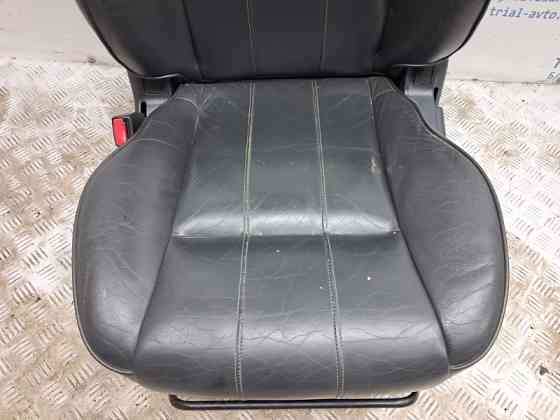 Сиденье переднее левое Mitsubishi Pajero Wagon 3 3.2 ДИЗЕЛЬ 4M41 1999 (б/у) Киев
