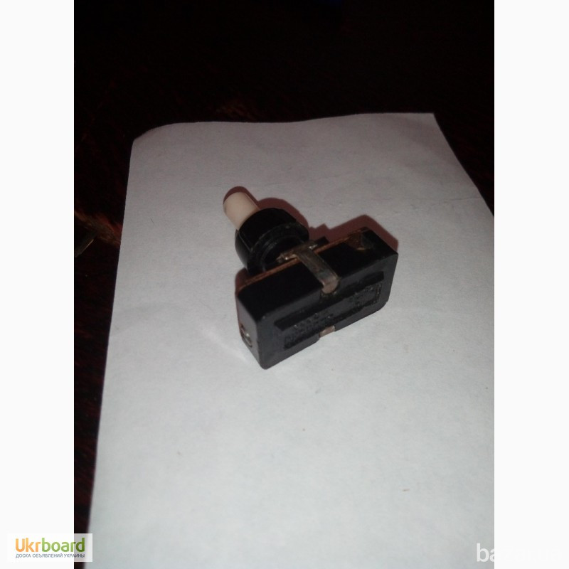 Кнопки Ц-26К, 250в. 2а. -218шт. по 10грн Харків - зображення 2