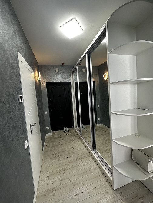 1к Бровари,жк Лісовий кавртал" Бровари - зображення 1