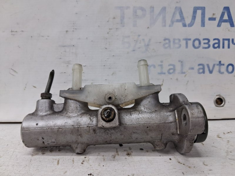 Тормозной цилиндр главный Mitsubishi Outlander CU 2.4 БЕНЗИН 4G69 2003 (б/у) Київ - зображення 3
